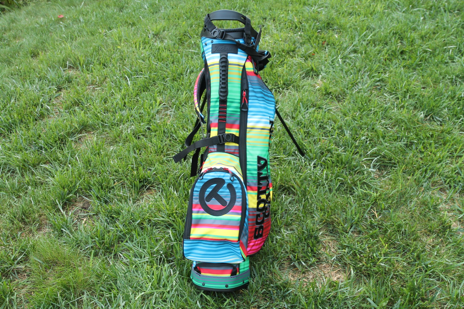 New Scotty Cameron Circle T Wanderer Serape Carry Bag