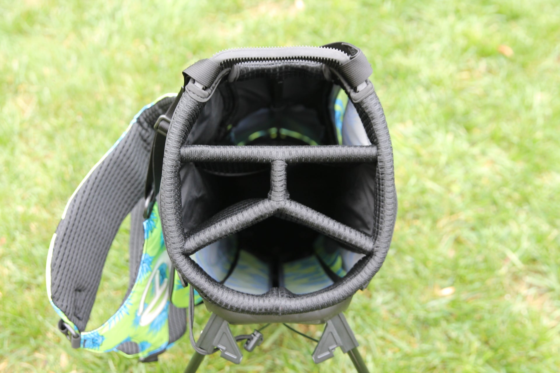 New Scotty Cameron Circle T Pathfinder Agave Man Stand Bag (Gallery Exclusive)
