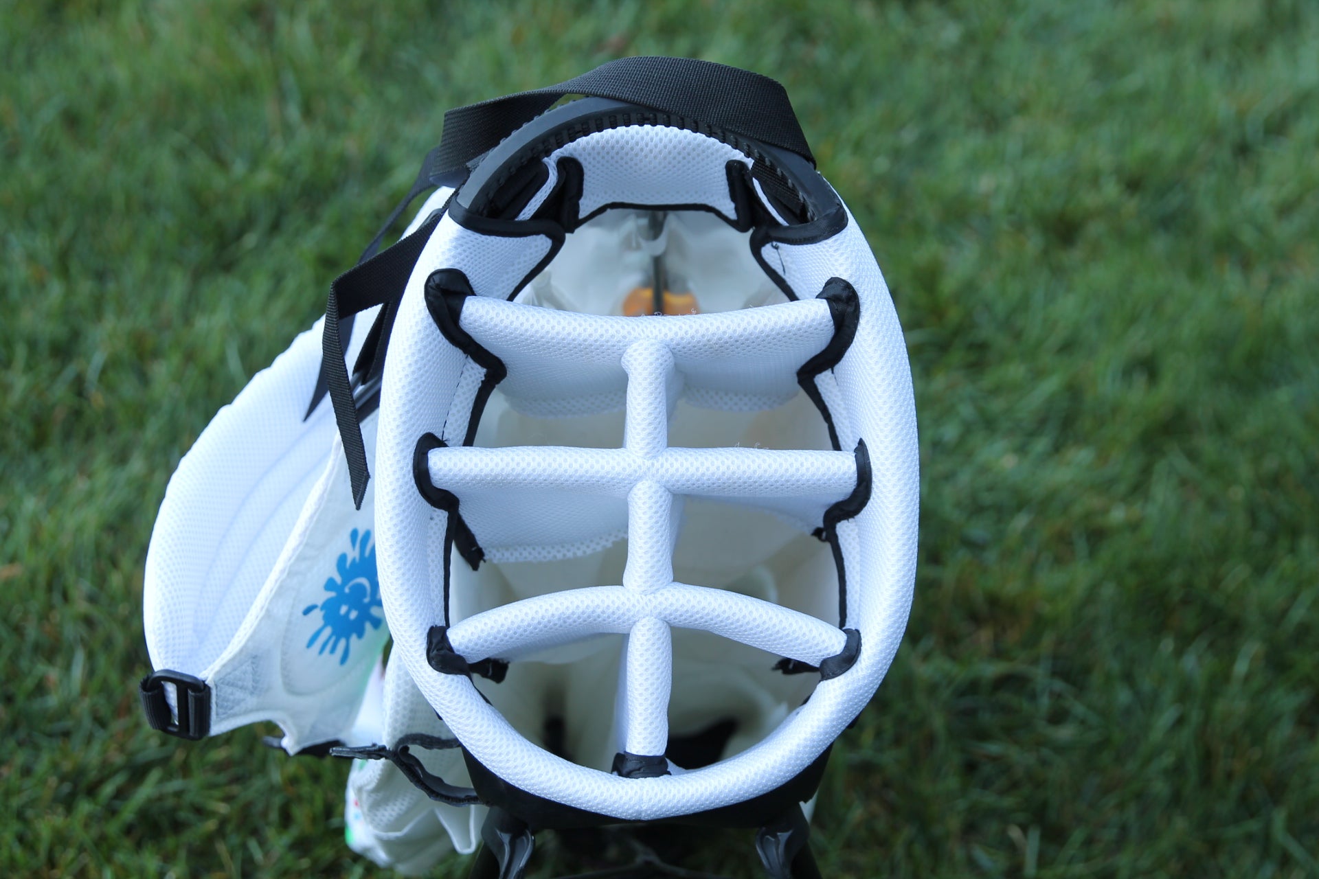 Scotty Cameron White Paint Splash Stand Bag