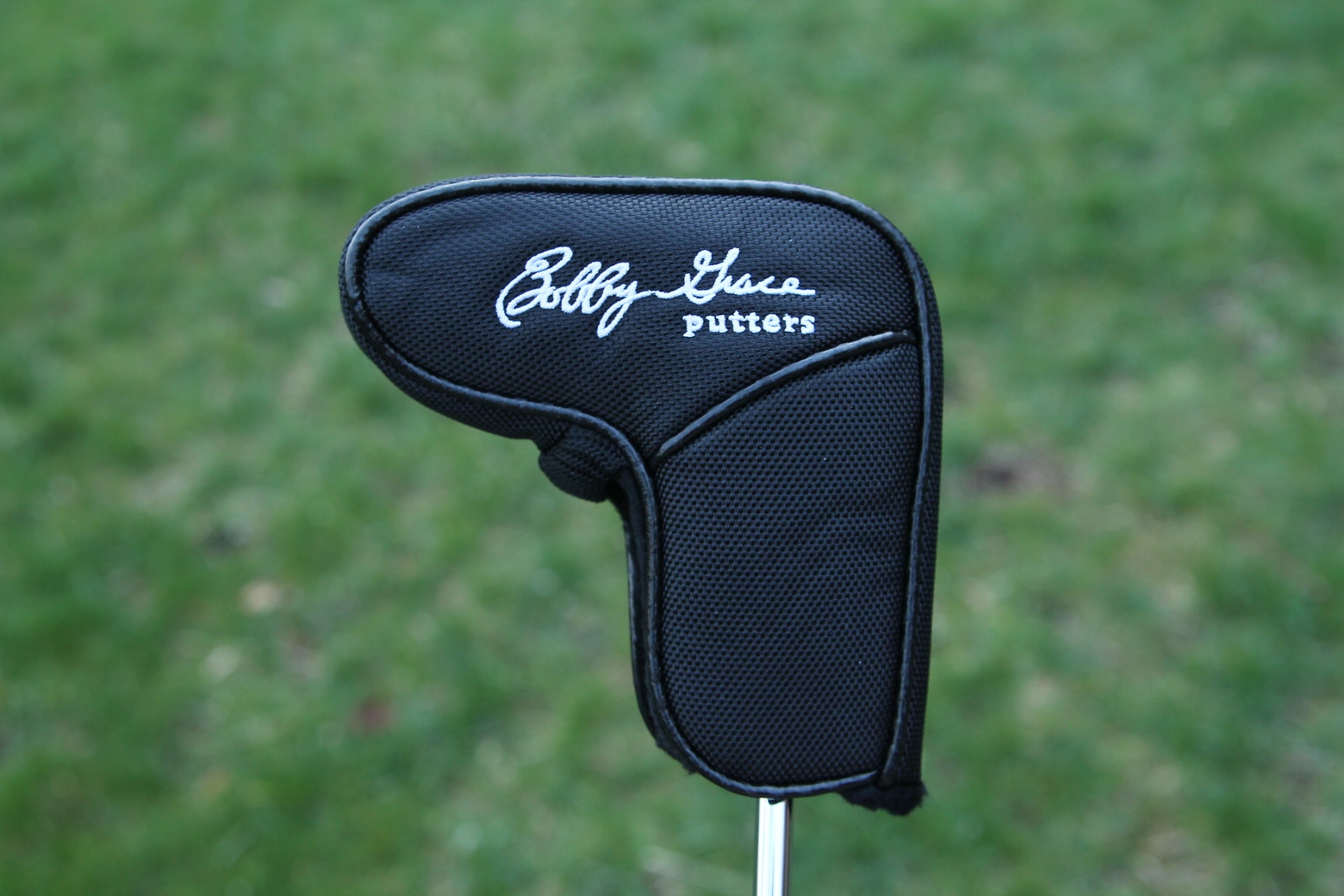 Bobby Grace Dancing 18 Blade