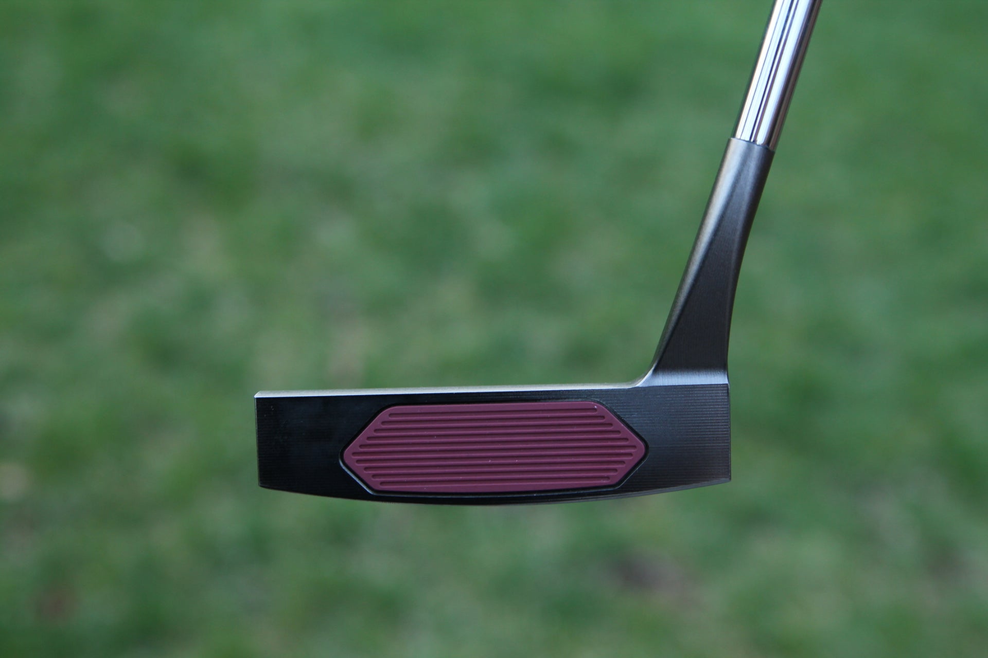 Bobby Grace Dancing 18 Blade