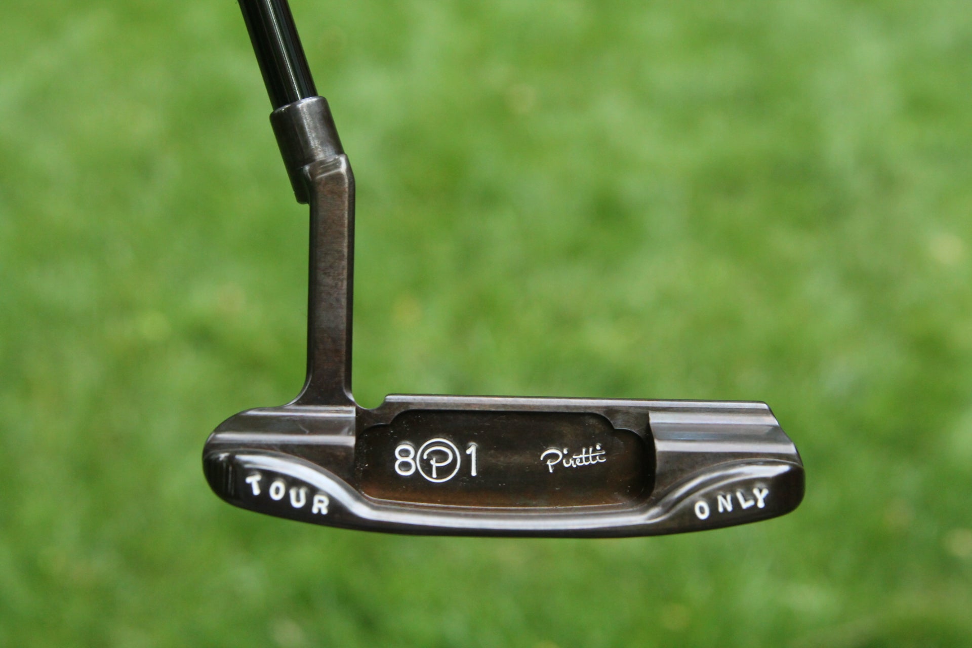 Tour Issue Piretti 801 Oil Can 35"