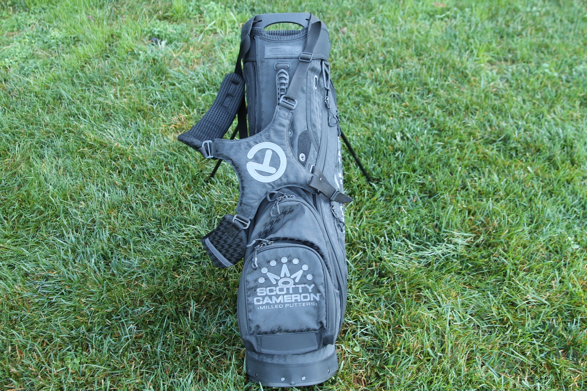 Scotty Cameron Circle T Pathfinder (Houndstooth) Stand Bag