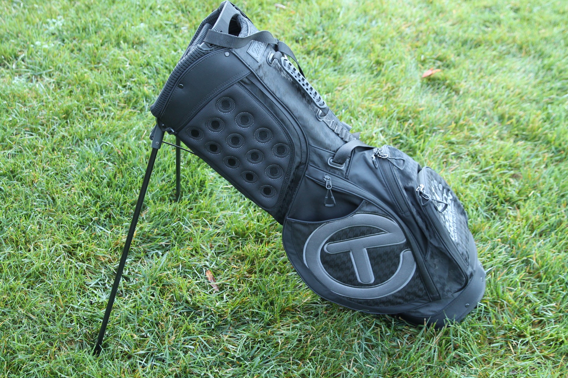 Scotty Cameron Circle T Pathfinder (Houndstooth) Stand Bag
