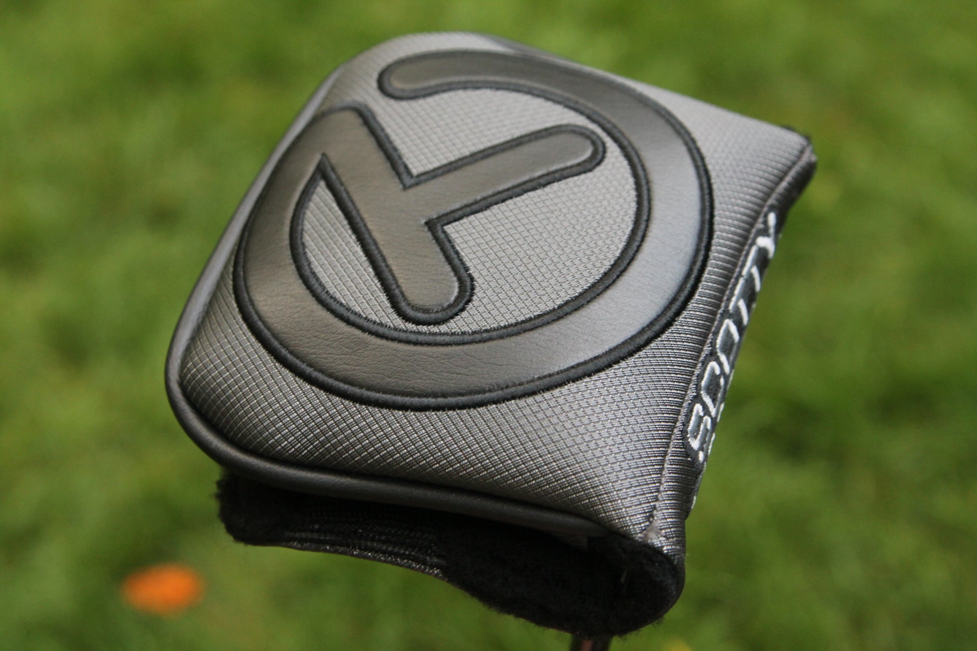 Scotty Cameron Circle T T6M Chromatic Bronze 34"