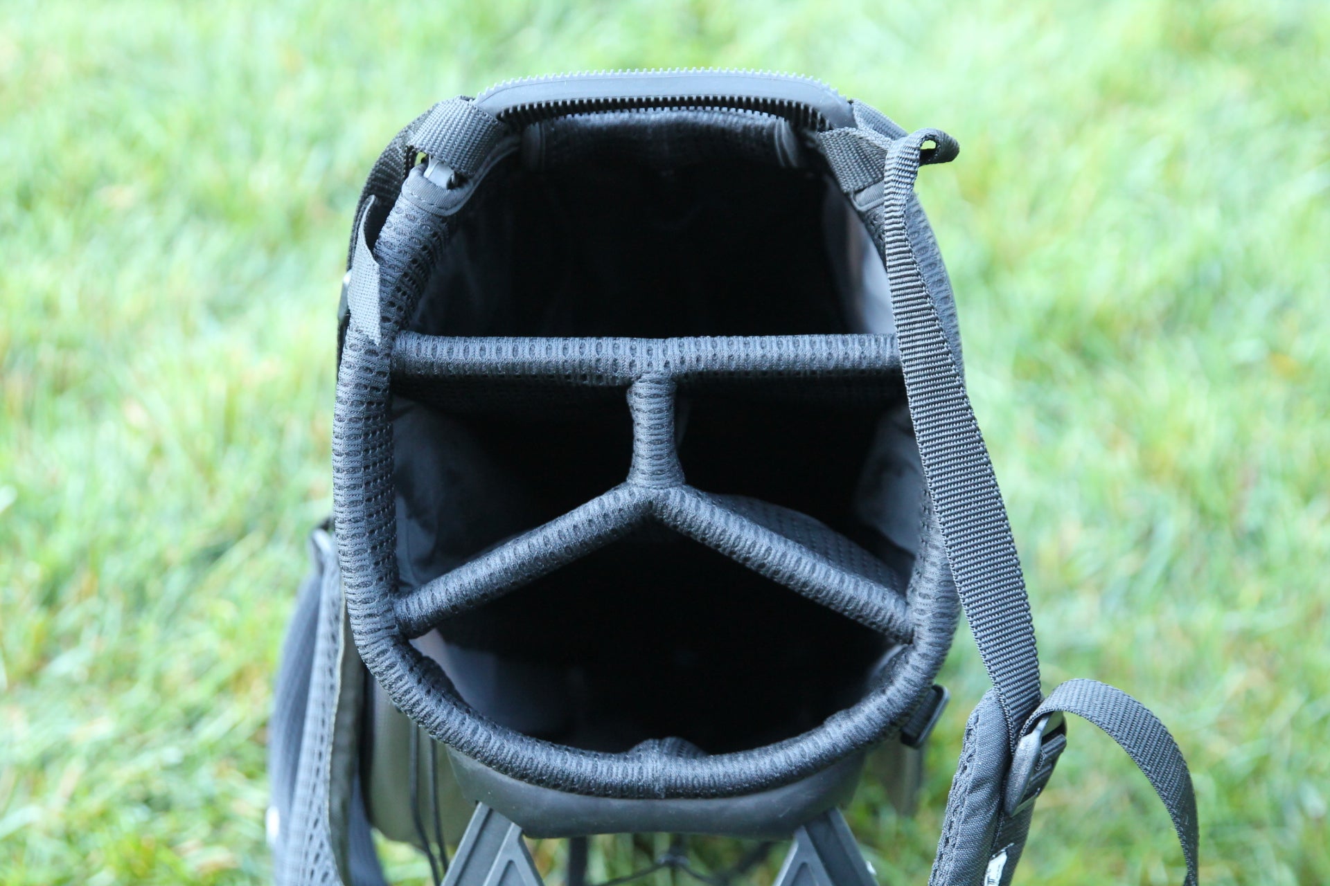 Scotty Cameron Circle T Pathfinder (Gray/Green) Stand Bag