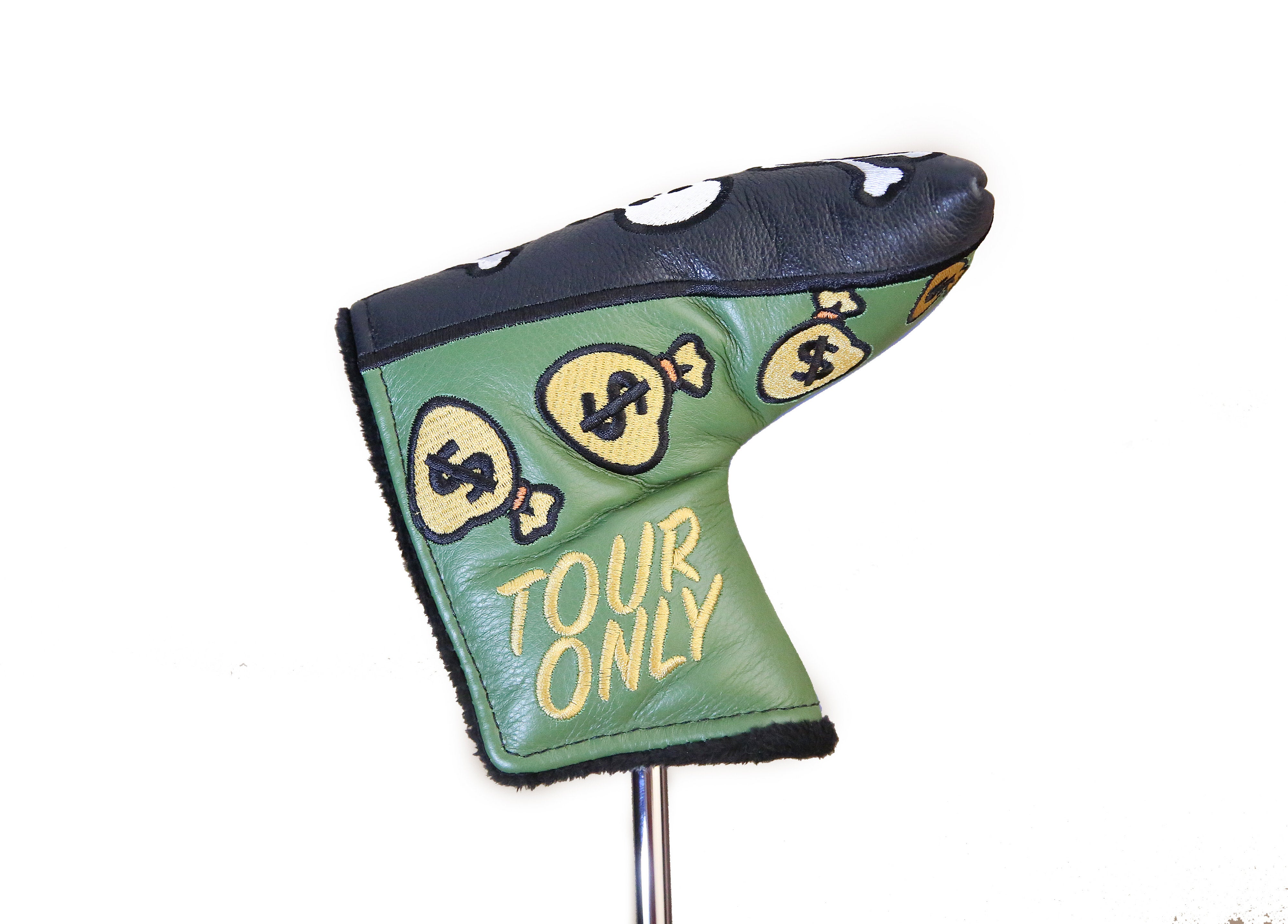 Tour Issue Piretti 801R Black PVD 34"