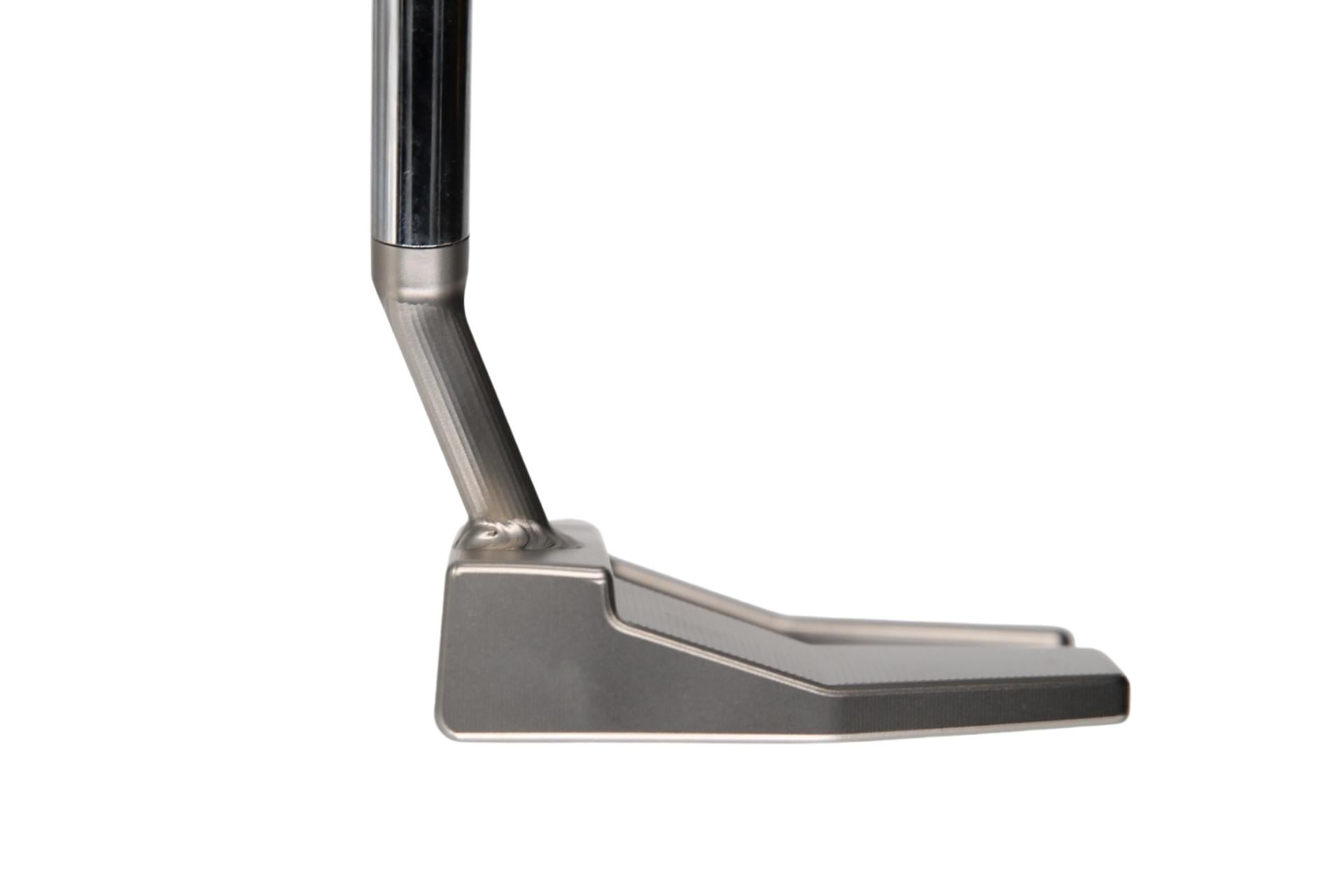 Limited Release Inspired by Justin Thomas Phantom X 5.5 34"